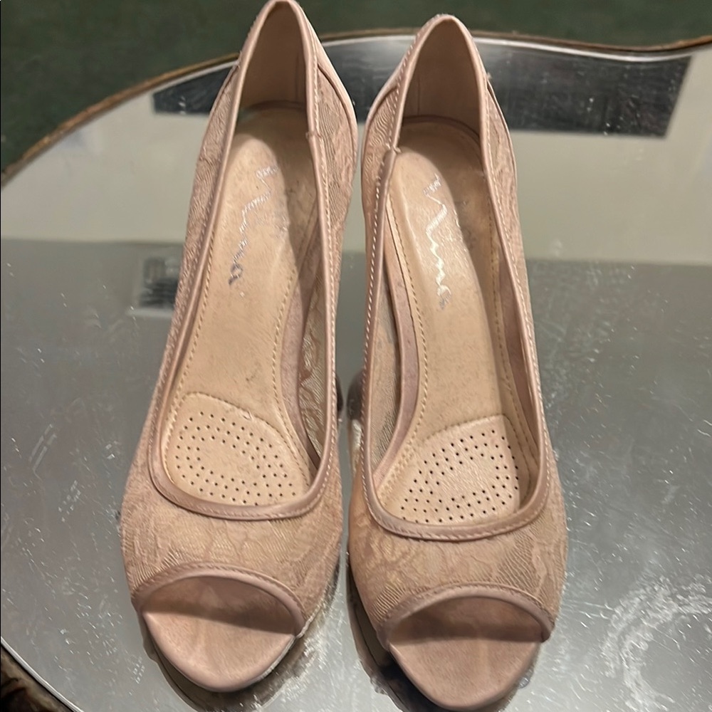 Touch of Nina Elegant Lace Peep-Toe Heels